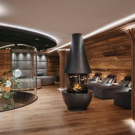 Garni La Dorada Aparthotel Колфоско Екстериор снимка