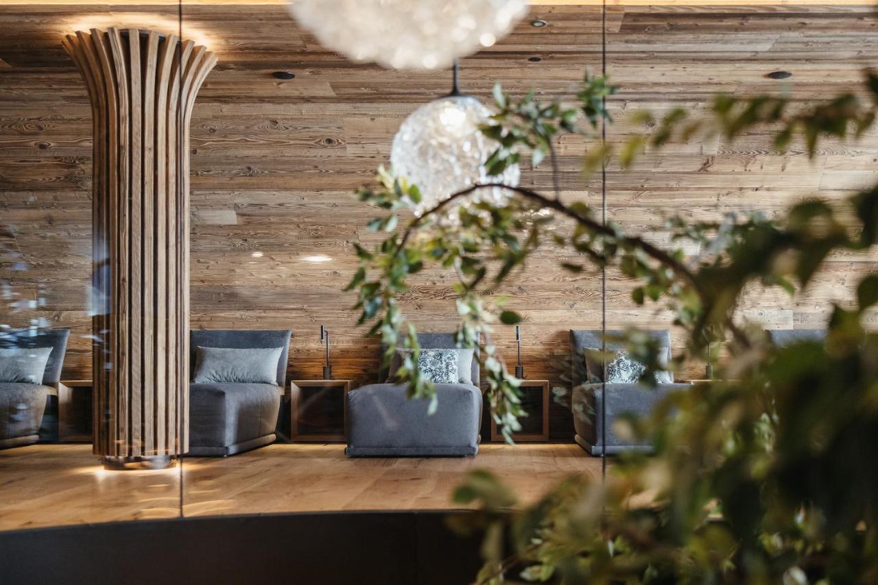 Garni La Dorada Aparthotel Колфоско Екстериор снимка