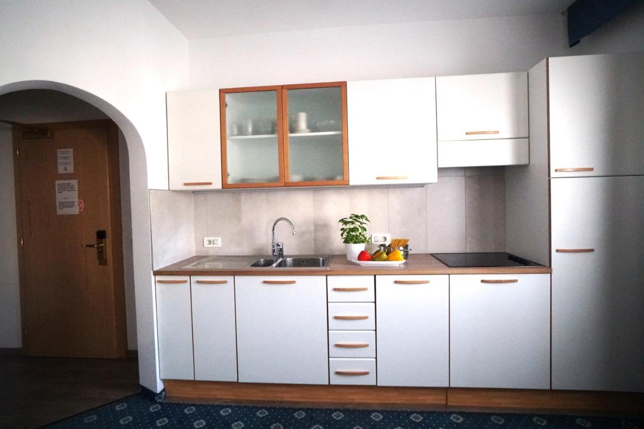 Garni La Dorada Aparthotel Колфоско Екстериор снимка