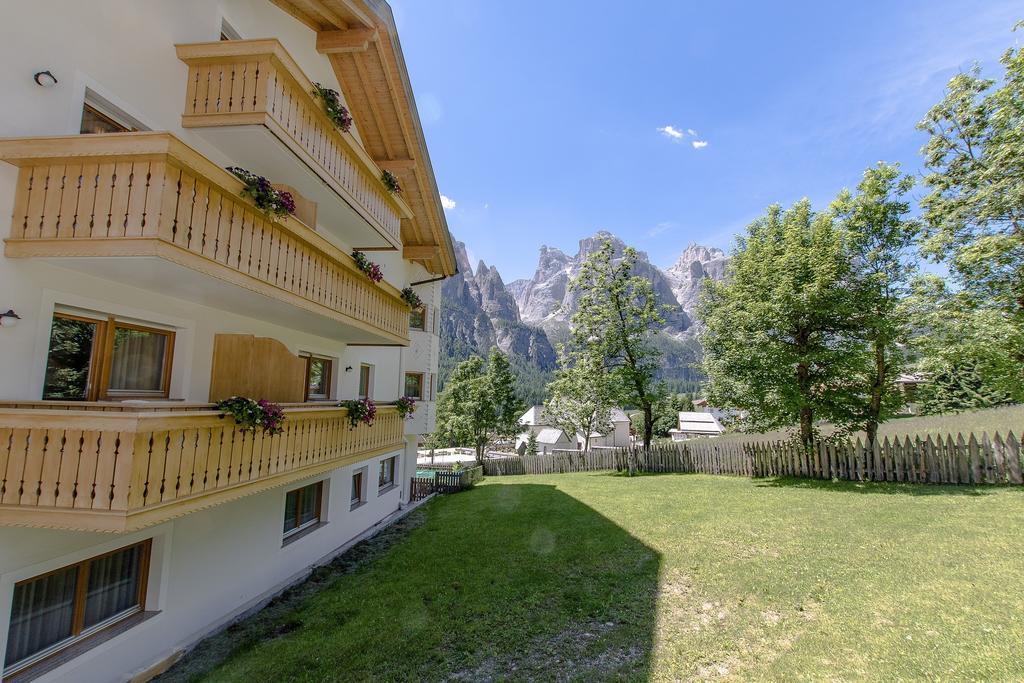 Garni La Dorada Aparthotel Колфоско Екстериор снимка